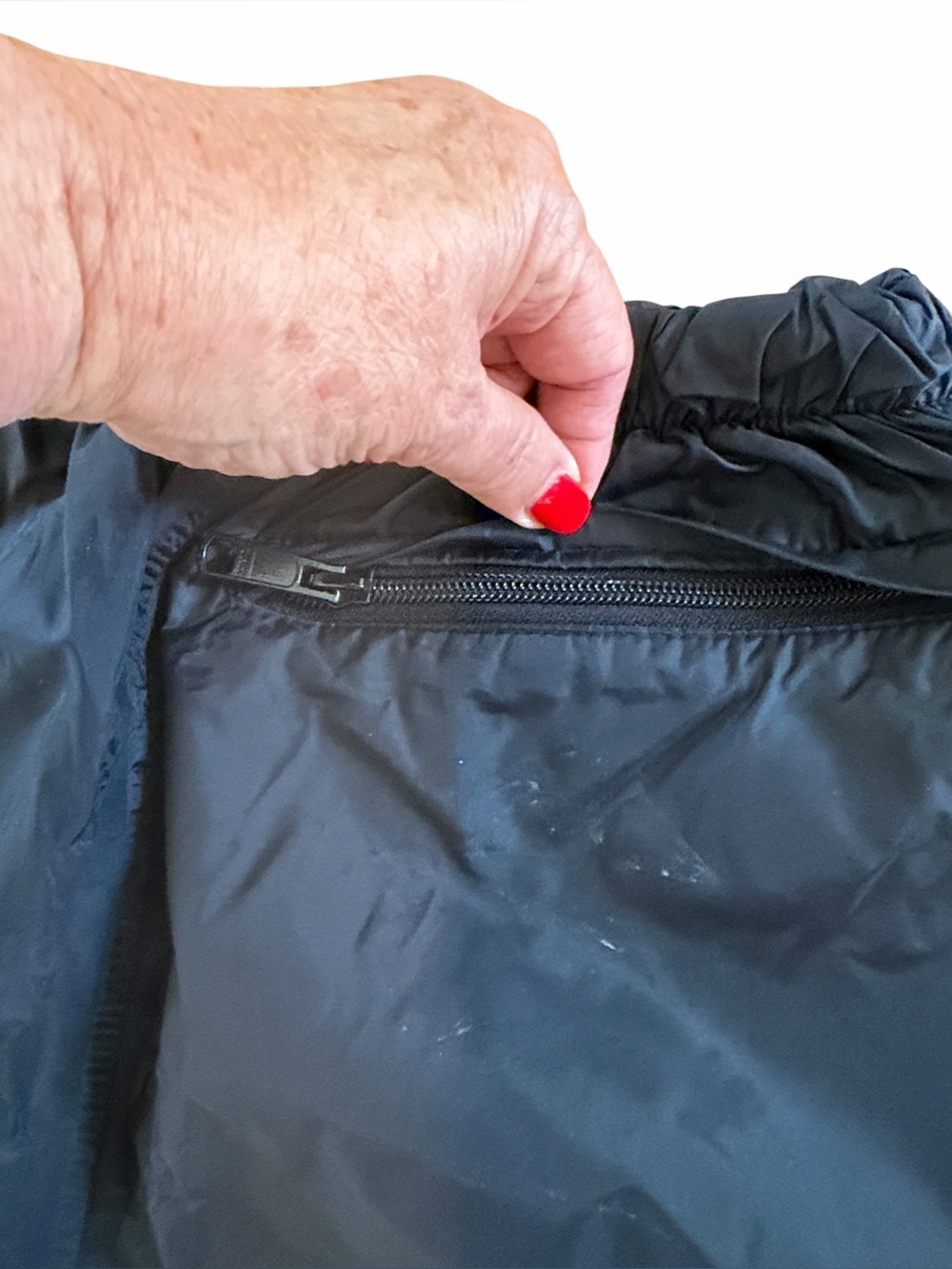 VINTAGE REI BLACK WATERPROOF RAIN PANTS Windbreaker Gorpcore Unisex Size Medium - Picture 12 of 13